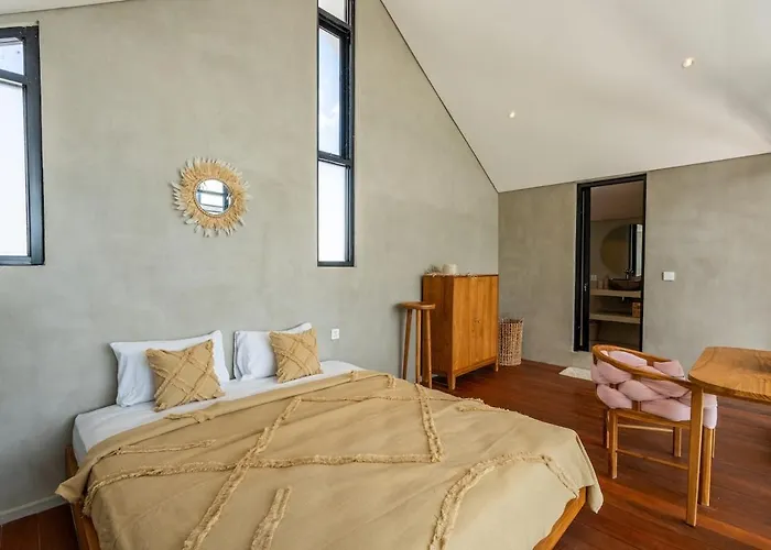 New! Odeon - 5br In Pererenan