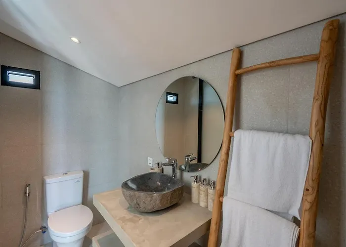 New! Odeon - 5br In Pererenan *